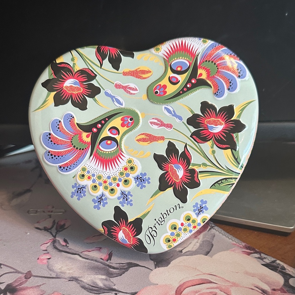 Brighton Heart Jewelry Organizer with Floral Design